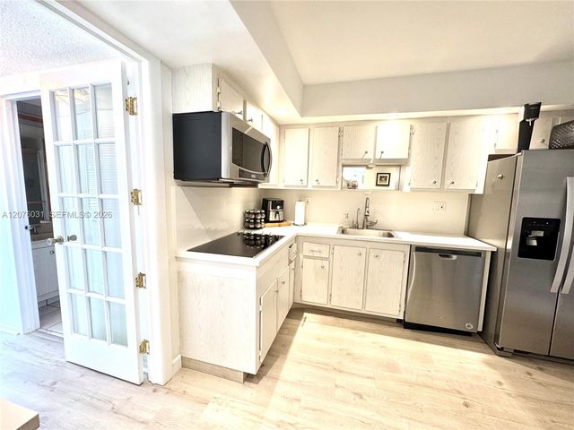 230 174th Street 1110, Sunny Isles Beach, FL 33160