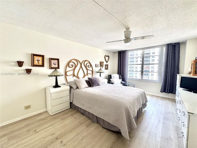 230 174th Street 1110, Sunny Isles Beach, FL 33160