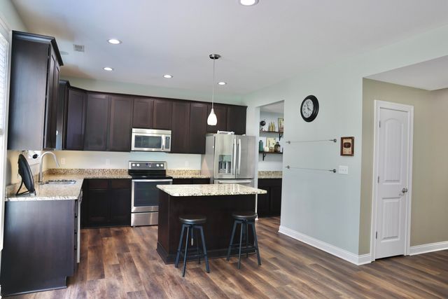 4909 FORSYTHIA FALLS LP, Columbia, MO 65203