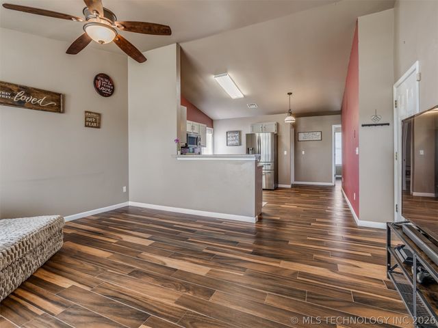 14901 E 89th Place North, Owasso, OK 74055