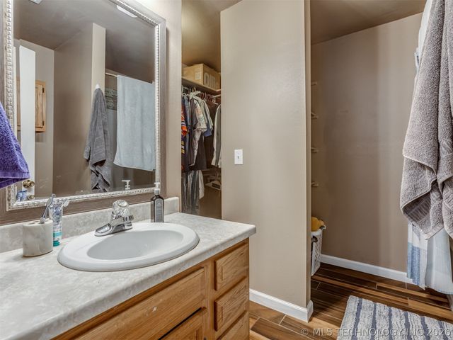 14901 E 89th Place North, Owasso, OK 74055