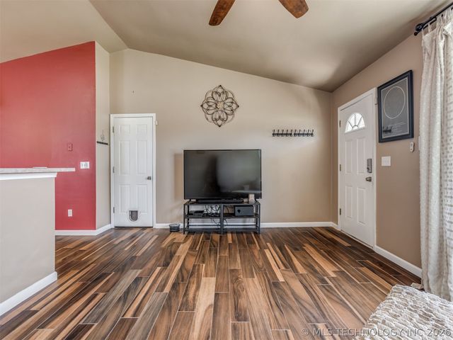 14901 E 89th Place North, Owasso, OK 74055