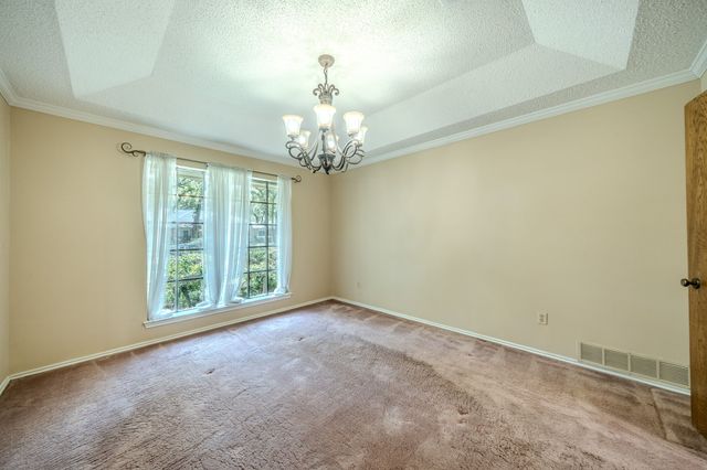 1803 Oak Grove Drive, Arlington, TX 76013