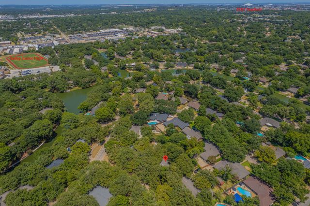 1803 Oak Grove Drive, Arlington, TX 76013