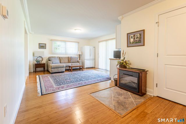 255 East Road, East Windsor, CT 06016