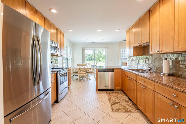 255 East Road, East Windsor, CT 06016