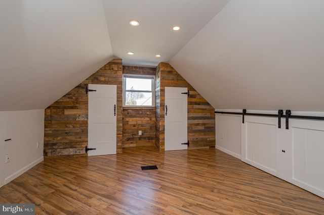 22 GERARD RD, Hamilton, NJ 08620