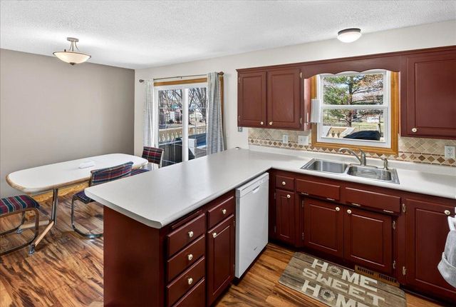 5798 213th Street N, Forest Lake, MN 55025