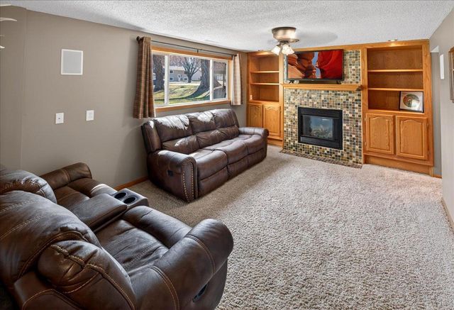 5798 213th Street N, Forest Lake, MN 55025