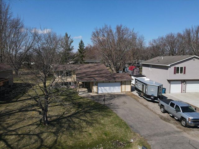 5798 213th Street N, Forest Lake, MN 55025