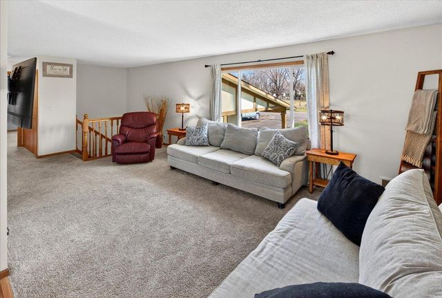 5798 213th Street N, Forest Lake, MN 55025