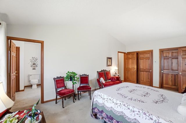 8909 Saxton Drive, West Chester, OH 45069