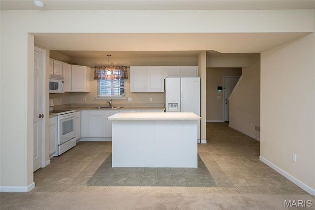 324 Savannah Terrace, Wentzville, MO 63385