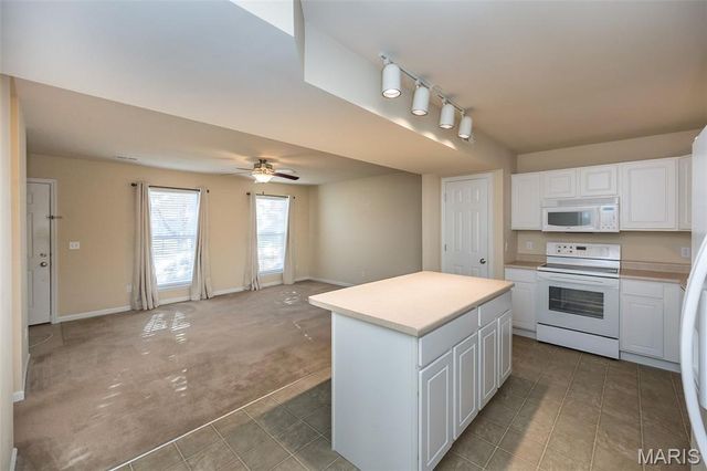 324 Savannah Terrace, Wentzville, MO 63385