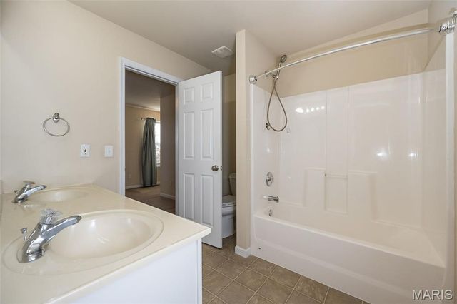 324 Savannah Terrace, Wentzville, MO 63385