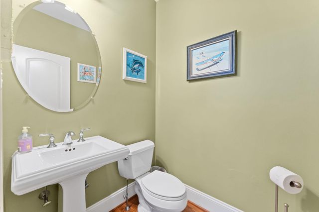 912 ASHBOURNE WAY, Schwenksville, PA 19473