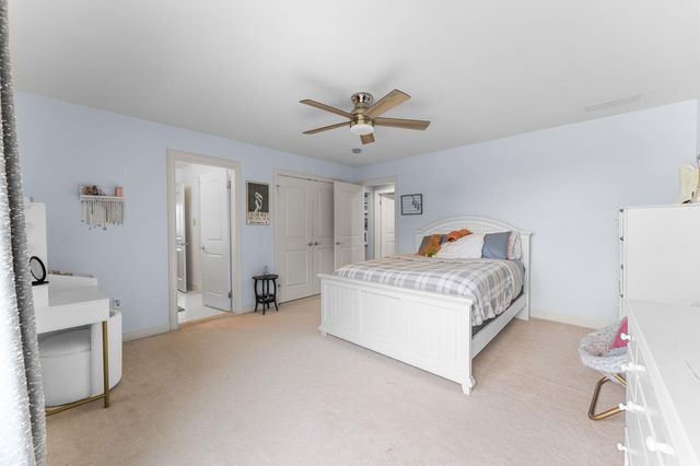 912 ASHBOURNE WAY, Schwenksville, PA 19473