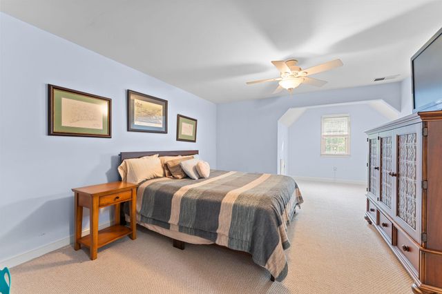 912 ASHBOURNE WAY, Schwenksville, PA 19473