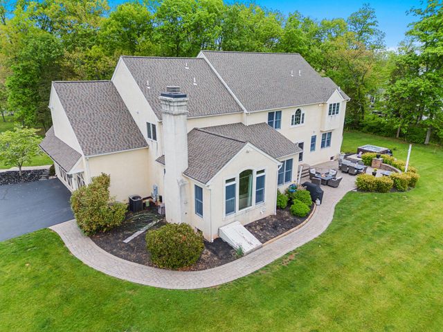 912 ASHBOURNE WAY, Schwenksville, PA 19473