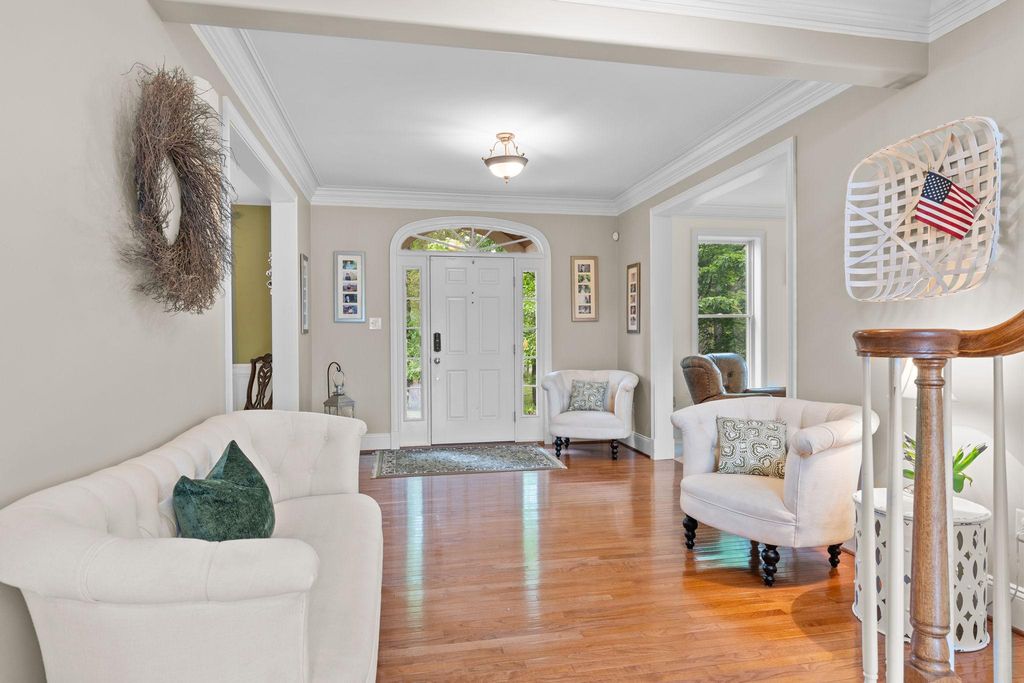 912 ASHBOURNE WAY, Schwenksville, PA 19473