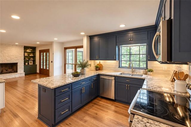 1176 Ashley Lake Drive, Marietta, GA 30062