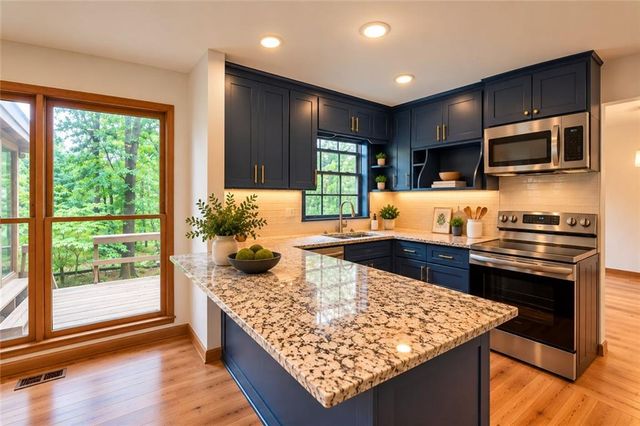 1176 Ashley Lake Drive, Marietta, GA 30062