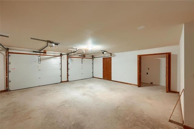 1176 Ashley Lake Drive, Marietta, GA 30062