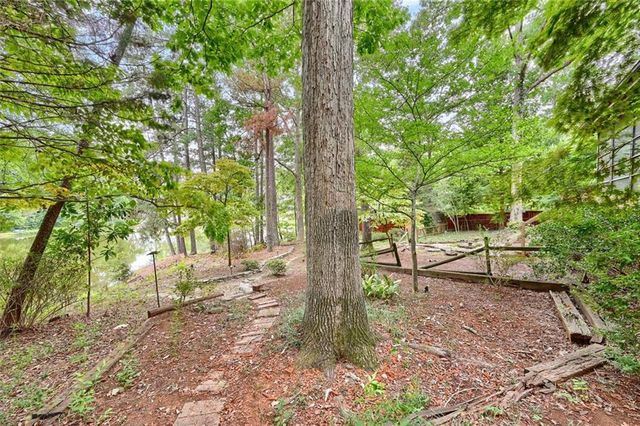 1176 Ashley Lake Drive, Marietta, GA 30062