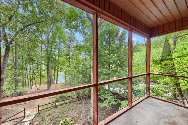 1176 Ashley Lake Drive, Marietta, GA 30062