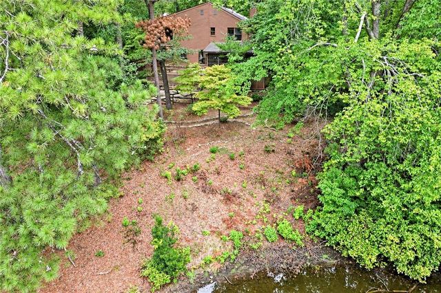 1176 Ashley Lake Drive, Marietta, GA 30062