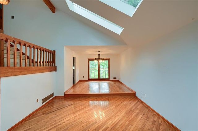 1176 Ashley Lake Drive, Marietta, GA 30062