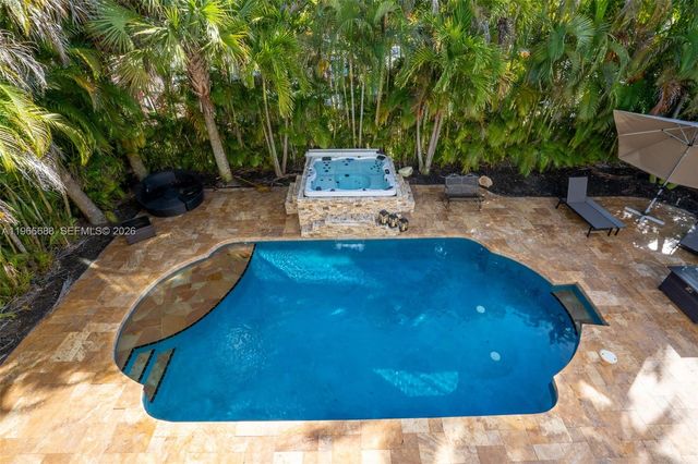7875 NW 110th Dr, Parkland, FL 33076