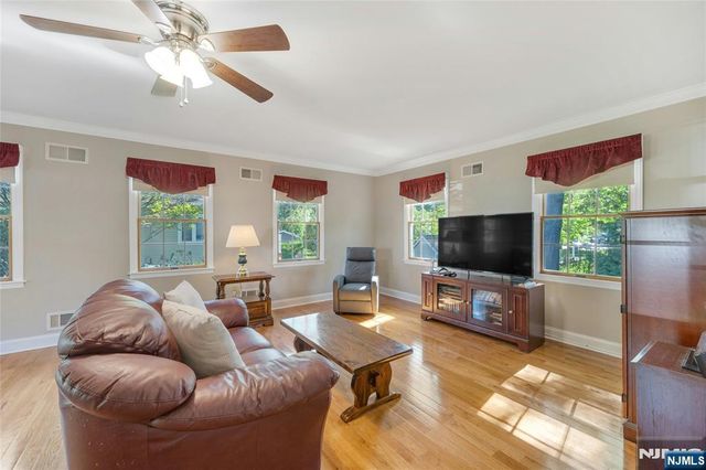678 Millbrook Road, River Edge, NJ 07661