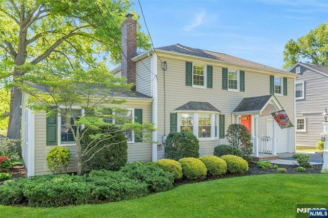 678 Millbrook Road, River Edge, NJ 07661