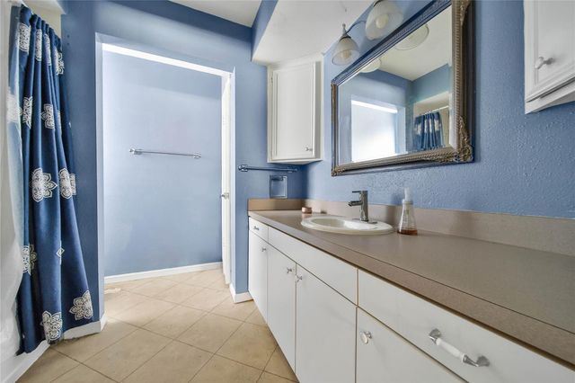 2774 Tinechester Drive, Houston, TX 77339