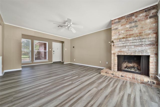 2774 Tinechester Drive, Houston, TX 77339