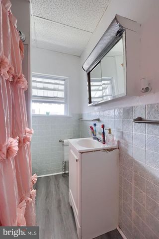 814 MASTER ST, Reading, PA 19602