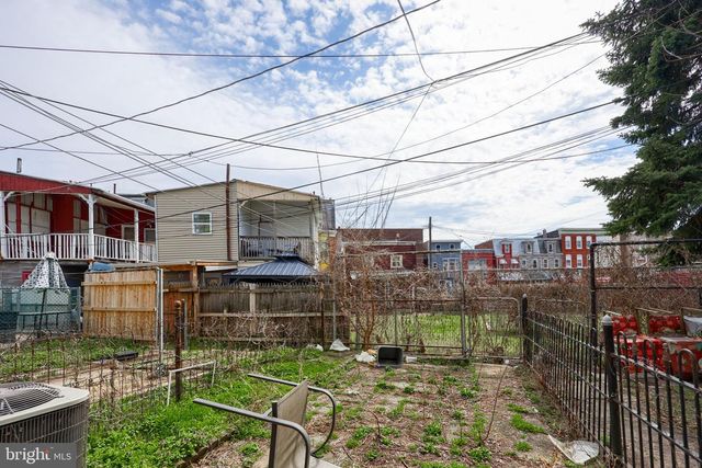 814 MASTER ST, Reading, PA 19602