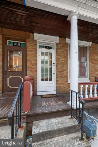 814 MASTER ST, Reading, PA 19602