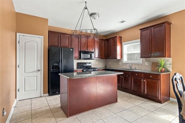 7110 Smithers Way SW, Atlanta, GA 30331