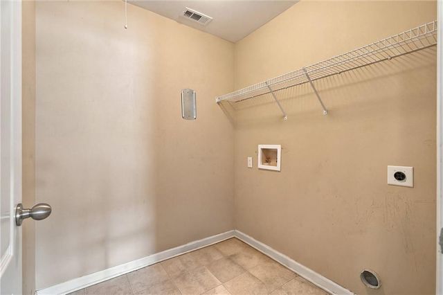 7110 Smithers Way SW, Atlanta, GA 30331