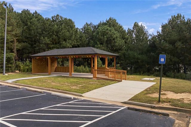 7110 Smithers Way SW, Atlanta, GA 30331