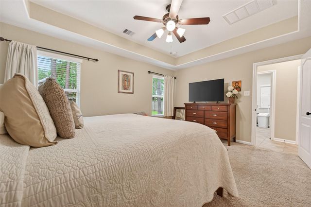 7 Cayahoga Court, The Woodlands, TX 77389