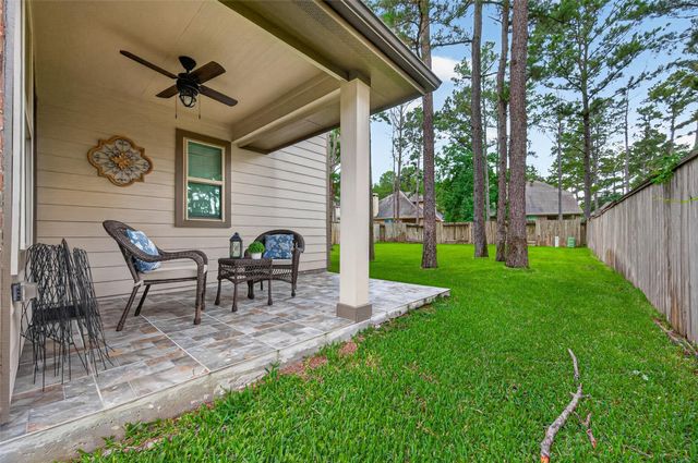 7 Cayahoga Court, The Woodlands, TX 77389