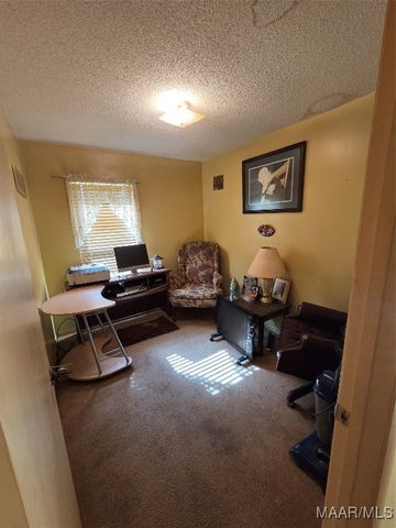 960 N Gap Loop, Montgomery, AL 36110