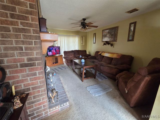 960 N Gap Loop, Montgomery, AL 36110