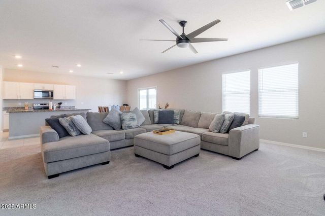 6617 W MAGDALENA Lane, Laveen, AZ 85339