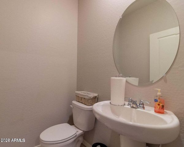 6617 W MAGDALENA Lane, Laveen, AZ 85339