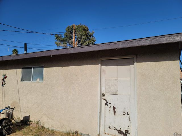 1995 S 10 Ave, Yuma, AZ 85364