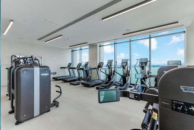 3131 NE 7th Ave 2805, Miami, FL 33137